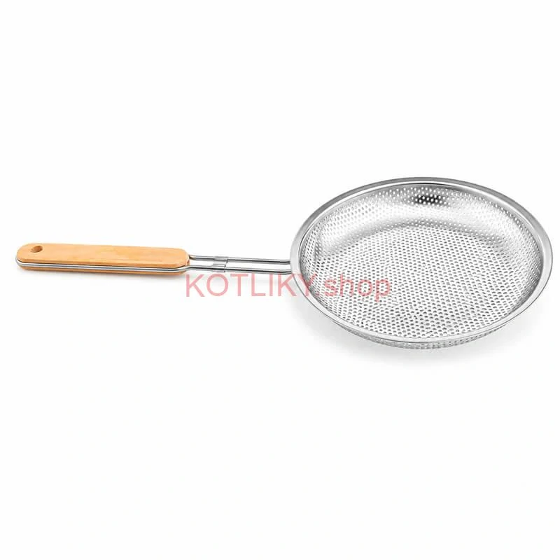 Hliníkové sitko 16 cm s drevenou rúčkou